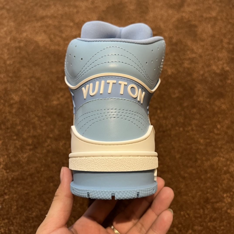 Louis Vuitton Sneakers